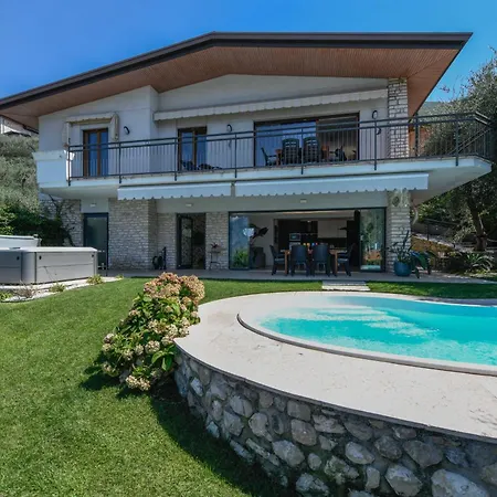 Villa Mimosa-con Piscina E Vista *