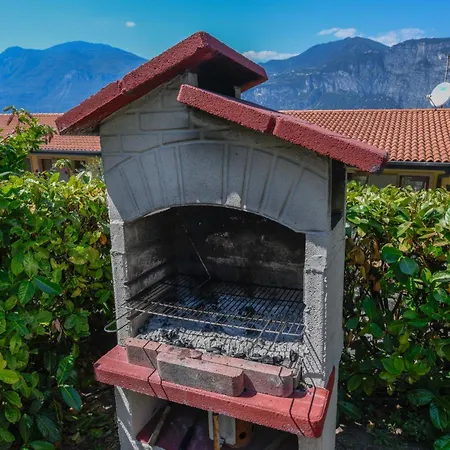 Villa Mimosa-con Piscina E Vista