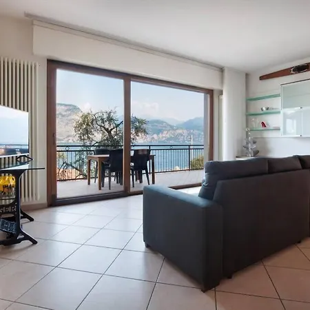 Mimosa-con Piscina E Vista