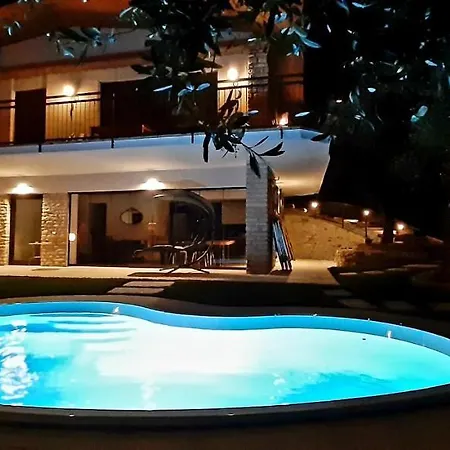 Mimosa-con Piscina E Vista Вилла *