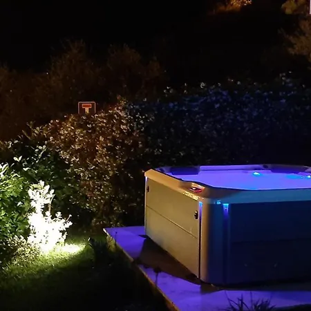 Villa Mimosa-con Piscina E Vista *