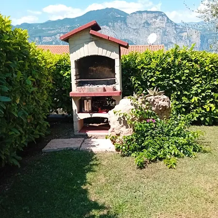 Villa Mimosa-con Piscina E Vista *