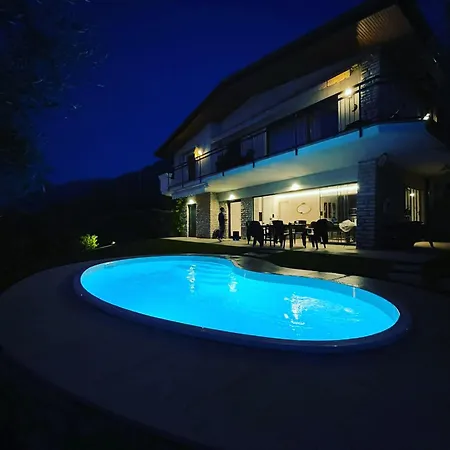 Mimosa-con Piscina E Vista * Brenzone sul Garda