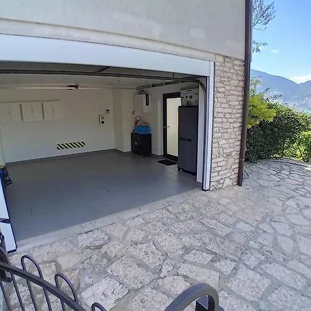 Villa Mimosa-con Piscina E Vista *