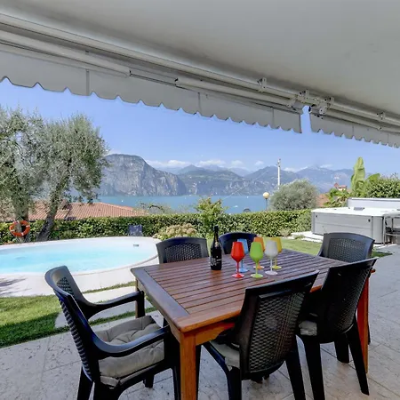Mimosa-con Piscina E Vista